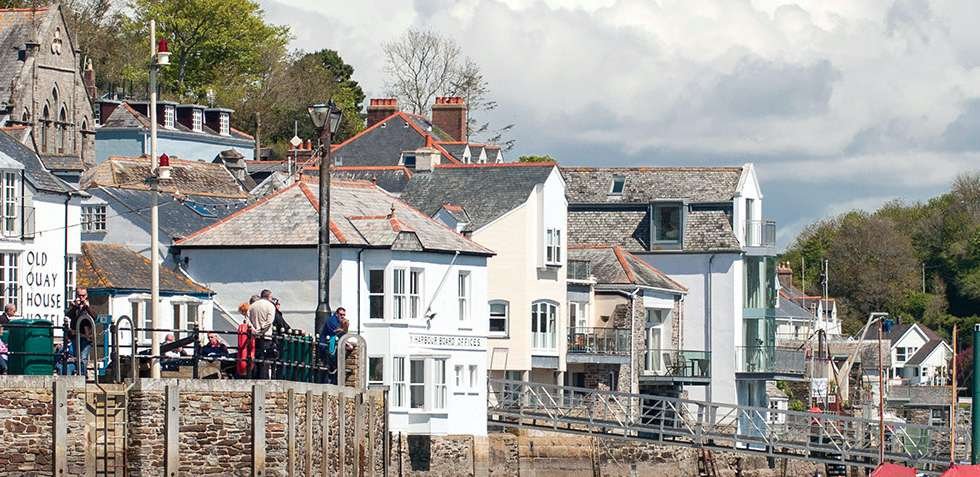 Roofing services in Fowey